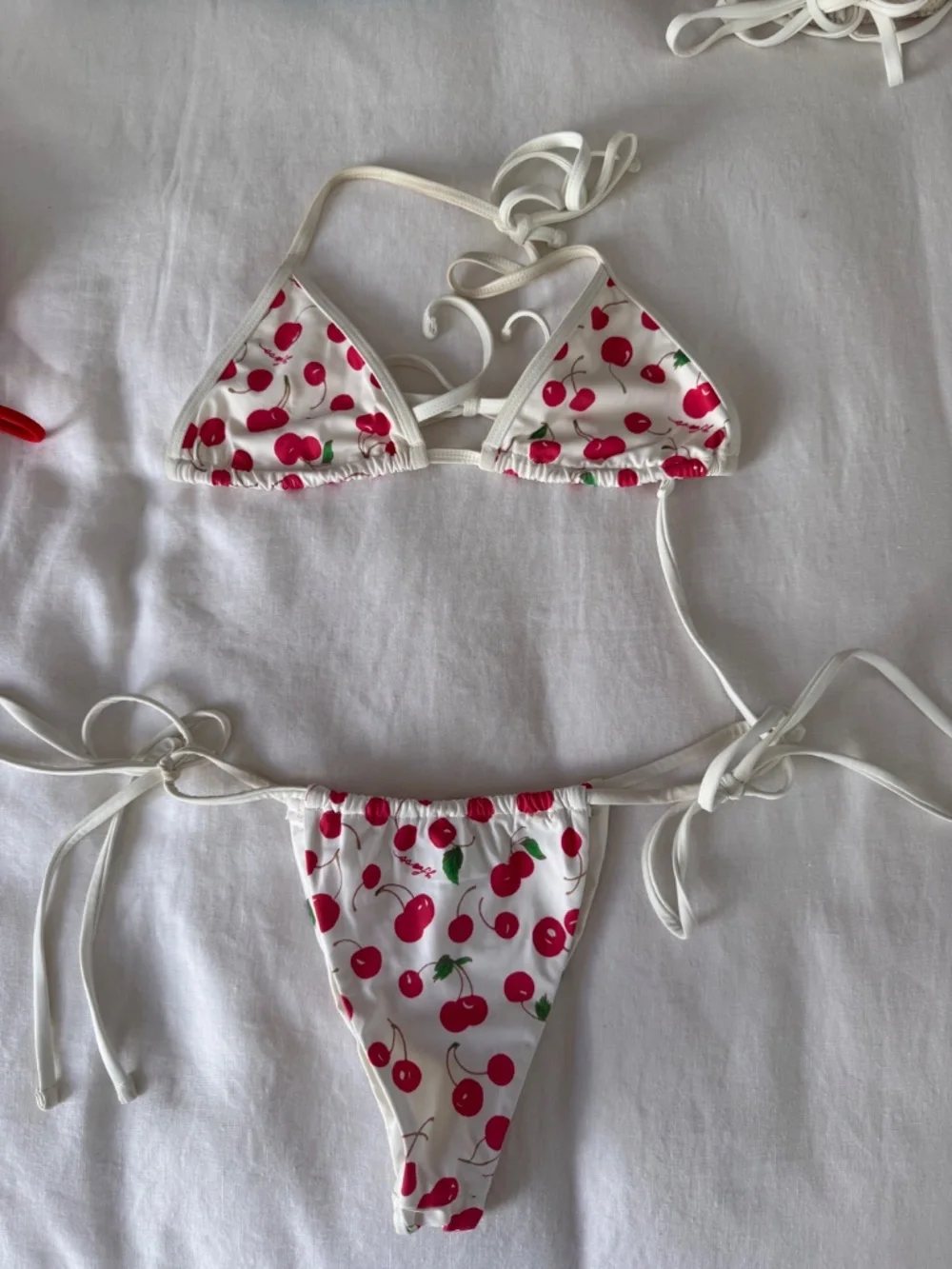 NWT Frankie's Bikinis x Sydney Sweeney Tia Bikini